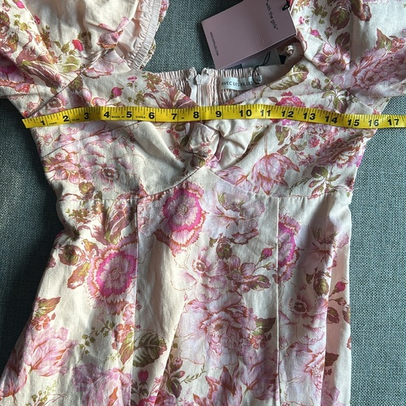 Avec Les Filles Floral-Print Twist Bodice Midi Dress - Picture 12 of 12